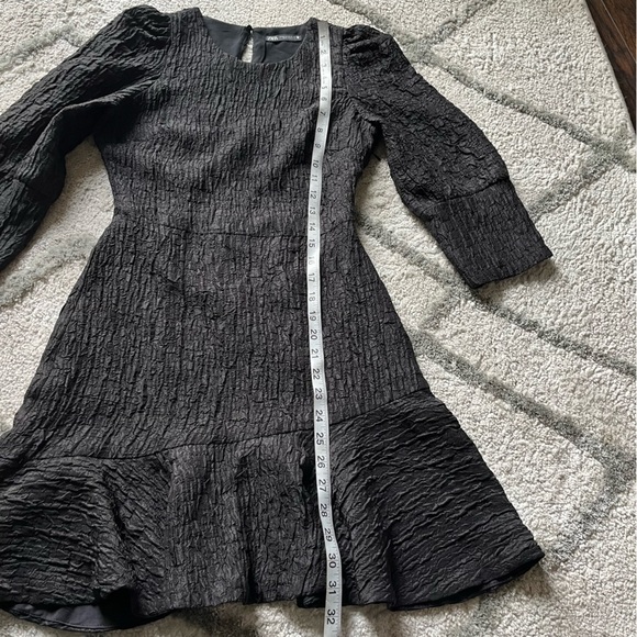 Zara mini dress Textured Weave Black Puff Princess Sleeve Ruffle Crinkle XXS - Picture 9 of 12
